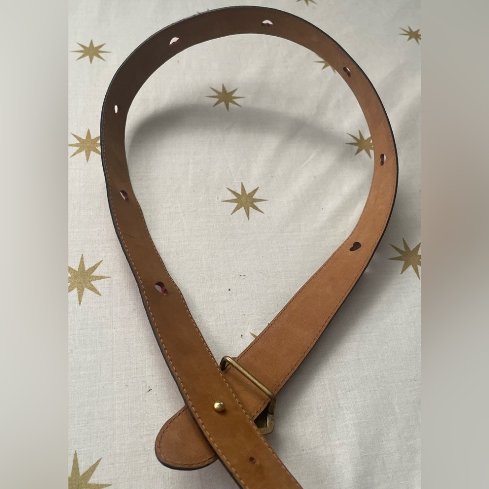 Vintage MOSCHINO REDWALL Red Leather Gold tone Hearts Belt Size 42 - Picture 4 of 12